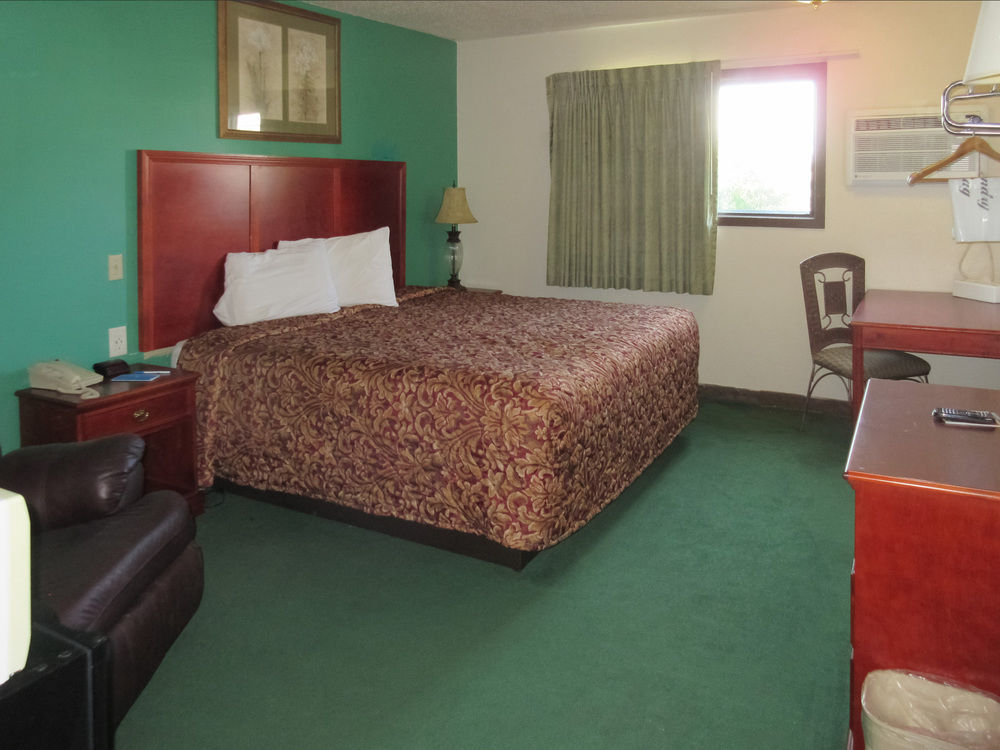 Rodeway Inn Митчелл Экстерьер фото